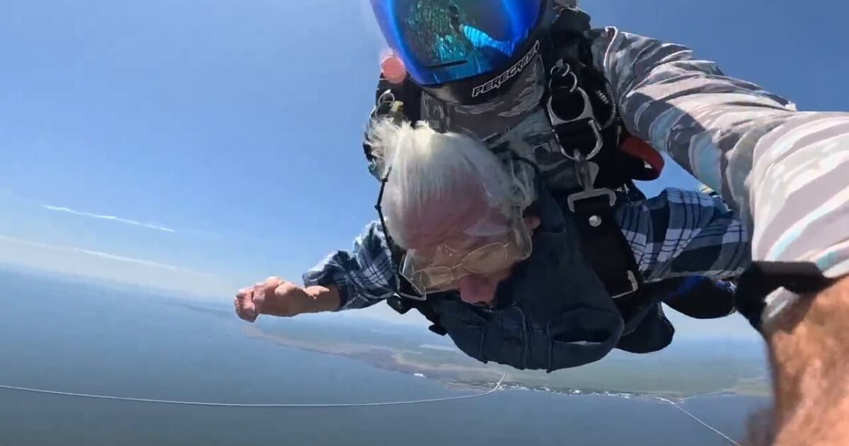 87-Year-Old's First Skydive: Outer Banks Adventure