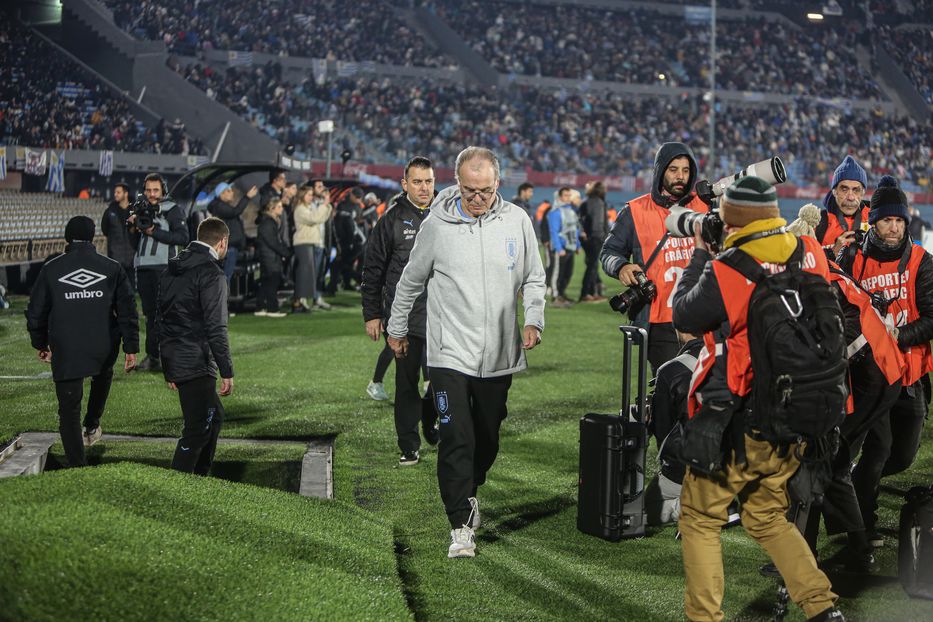 Bielsa Drops Six Uruguayan Players: Venezuela Match Preview