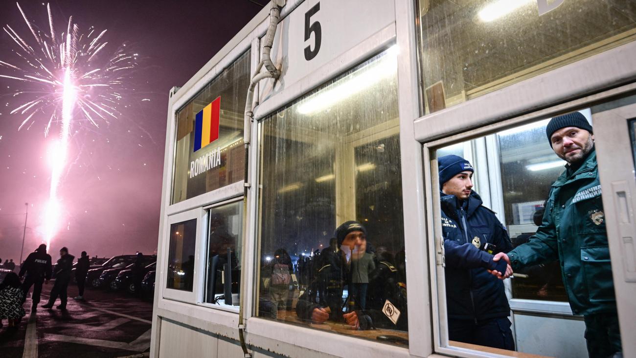 Bulgaria & The Euro: Cyrillic Currency Coming Soon?