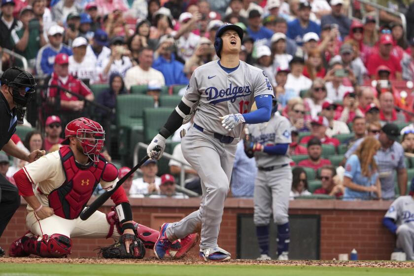 Dodgers' Offense Falters: Walk-Off Loss To Cardinals