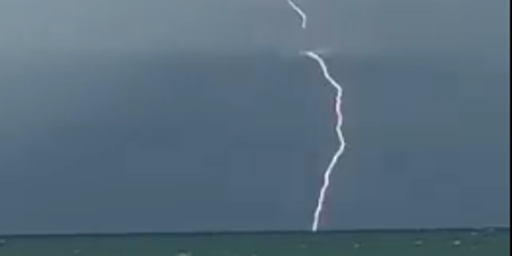 Florida Soaker: Tropical Storm Threat, Plains Storms Return