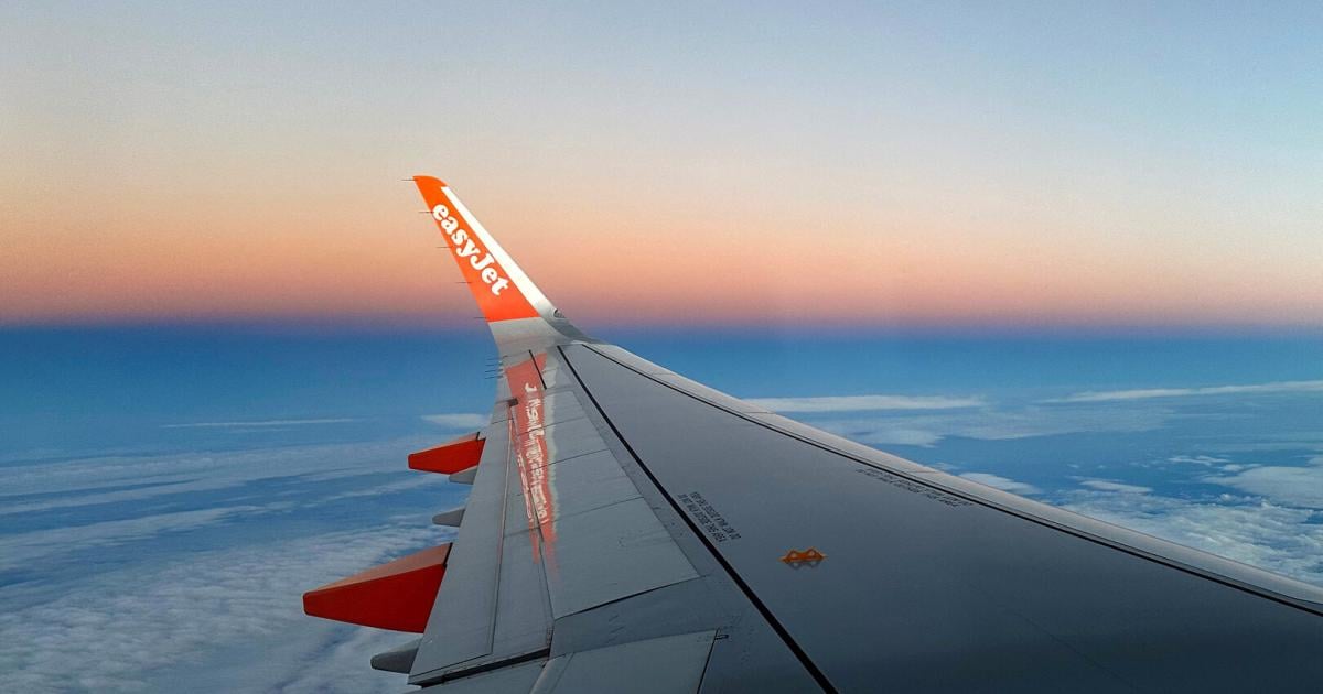 Graz Plane Emergency: Cabin Smoke Incident