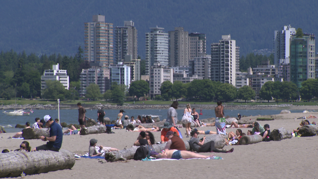 Heatwave Warning: Lower Mainland Faces Early Season Scorcher