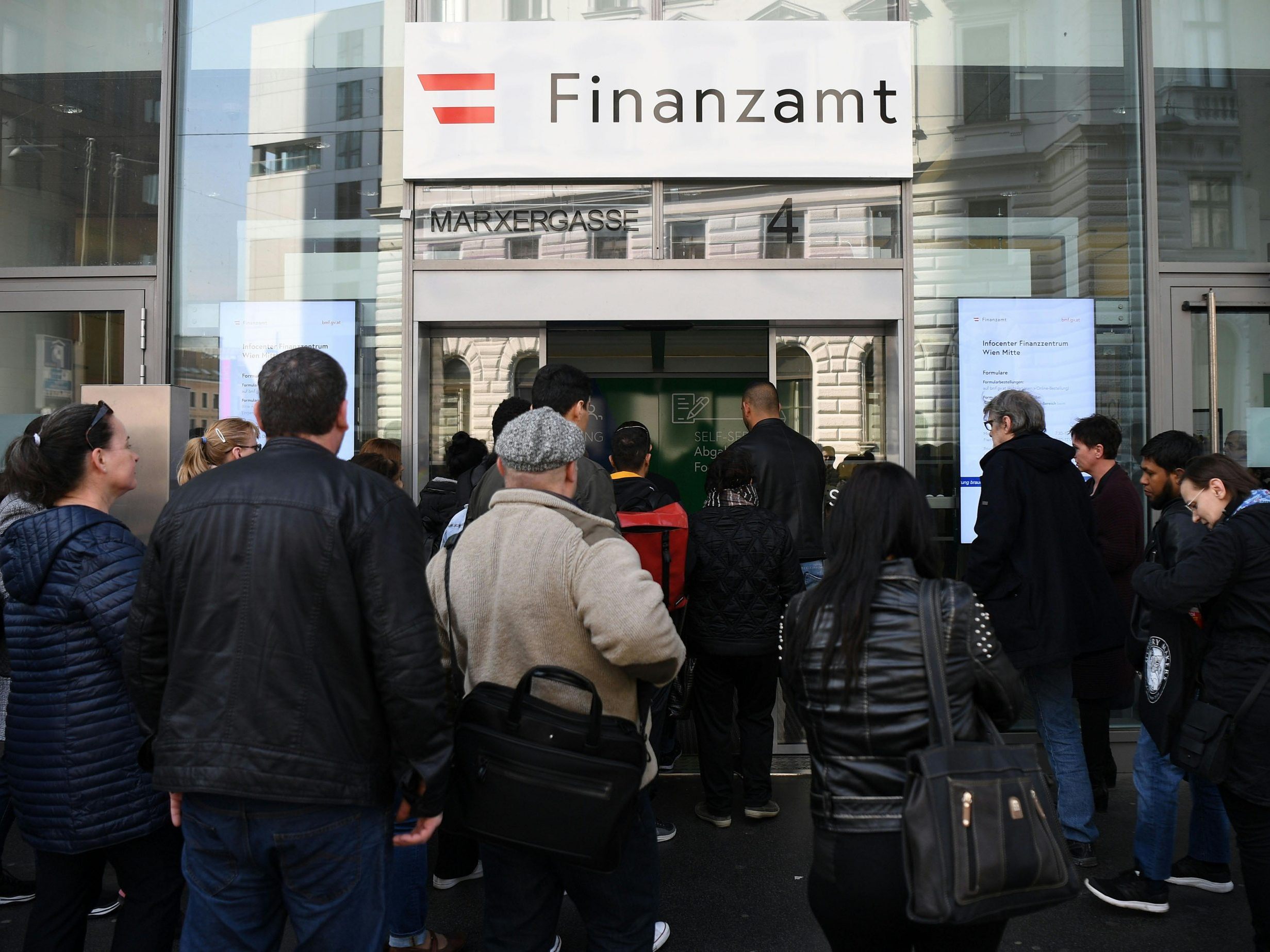 Losing FinanzOnline Access? Act Now!