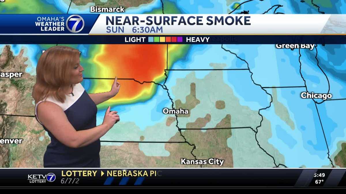 Omaha Weather: Sunday Showers & Increasing Smoke