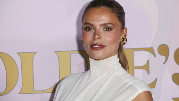 SI Model's Revealing Swimsuit Look